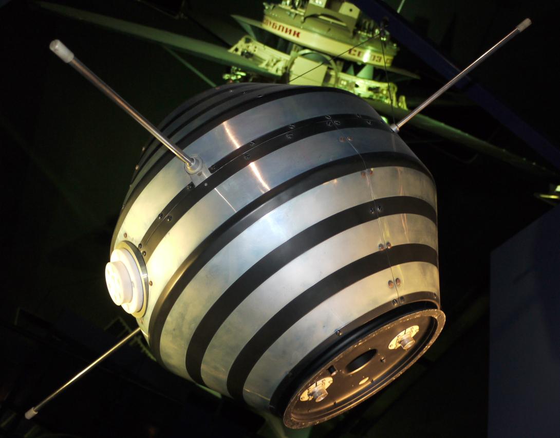 https://en.wikipedia.org/wiki/Ast%C3%A9rix_%28satellite%29 - a picture of an early satellite named Asterix
